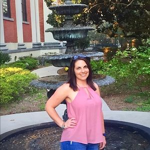 Meet your Posher, Jessica